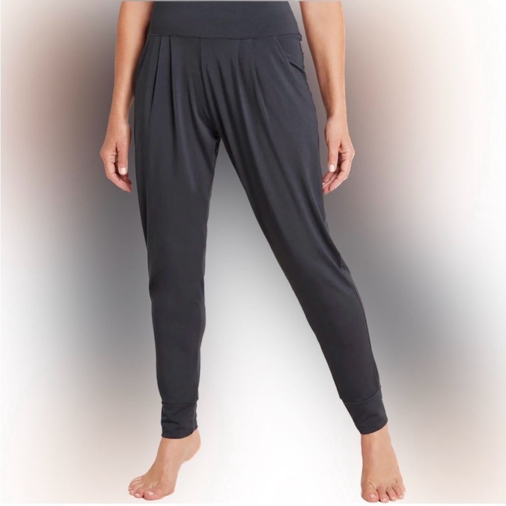 BOODY Gray Track Pants with Elastic Waistband and Tapered Legs